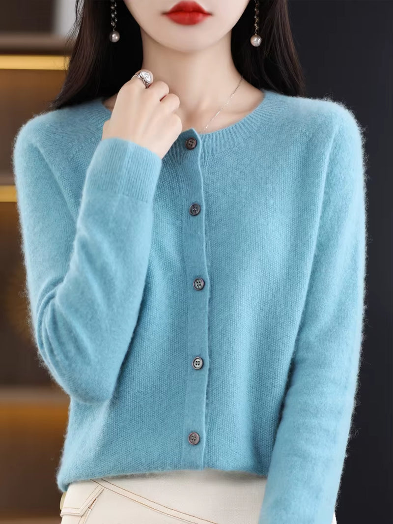 Tail & Paw Classic O-Neck Cashmere Cardigan