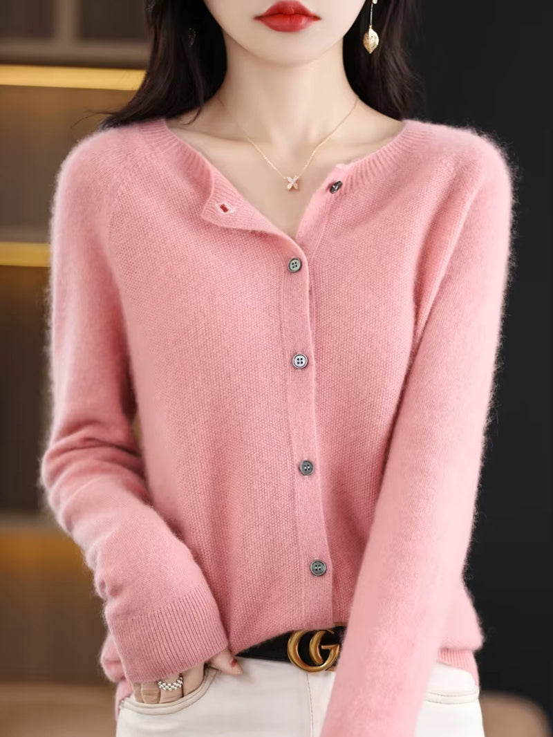Tail & Paw Classic O-Neck Cashmere Cardigan