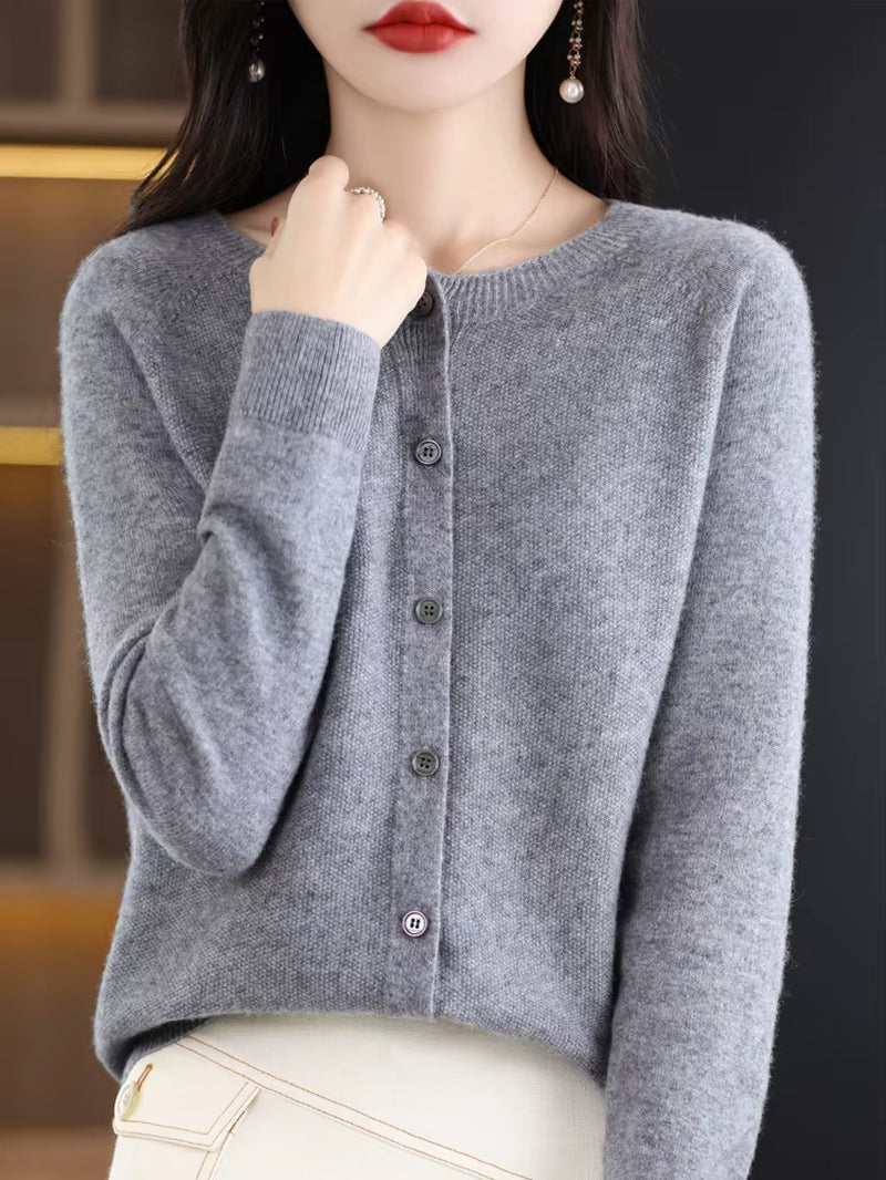 Tail & Paw Classic O-Neck Cashmere Cardigan