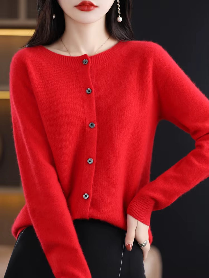 Tail & Paw Classic O-Neck Cashmere Cardigan